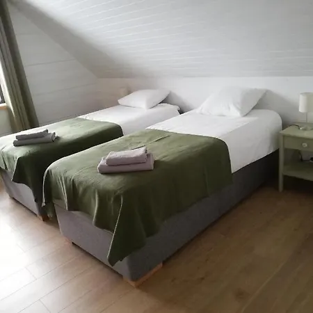 Kaptenite Kodu Feriehus Kuri